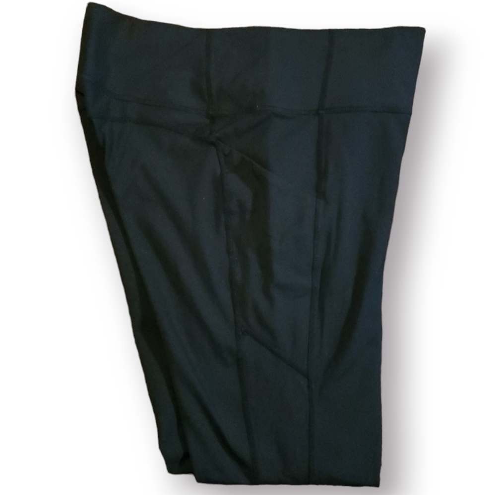Fabletics Athletic Pants - Picture 5 of 5